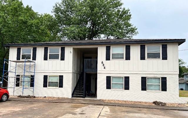 Bentonville, AR 72712,604 SW C St