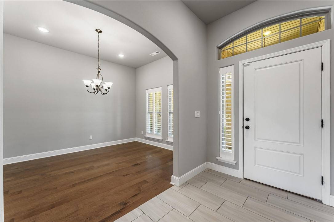 Bentonville, AR 72713,3405 SW Brittany Rd