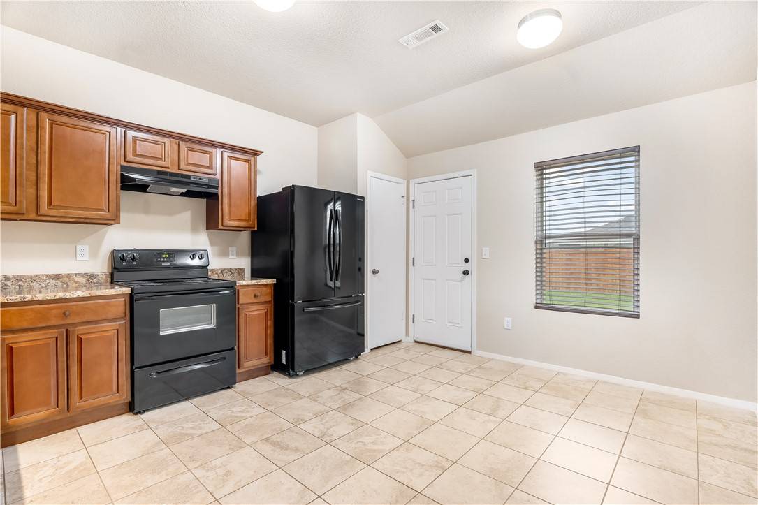Bentonville, AR 72713,729 NW 68th Ave