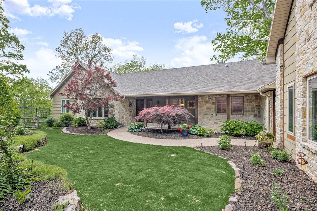 Rogers, AR 72756,9431 Vail Dr