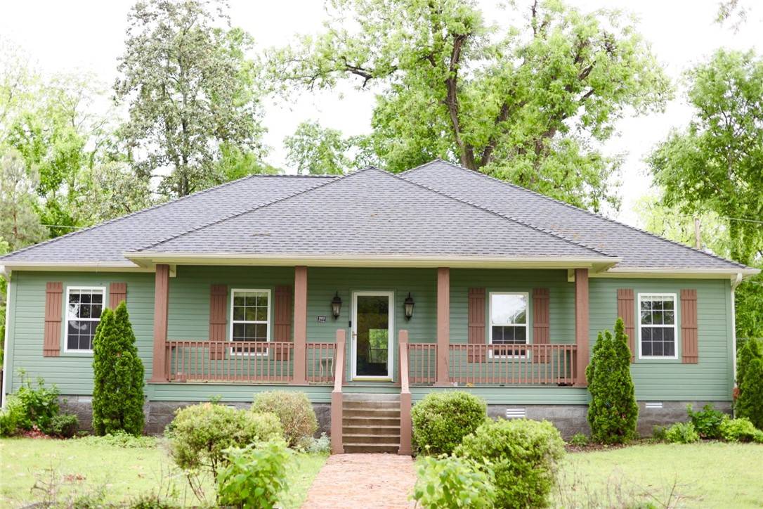 Dardanelle, AR 72834,203 Pecan St
