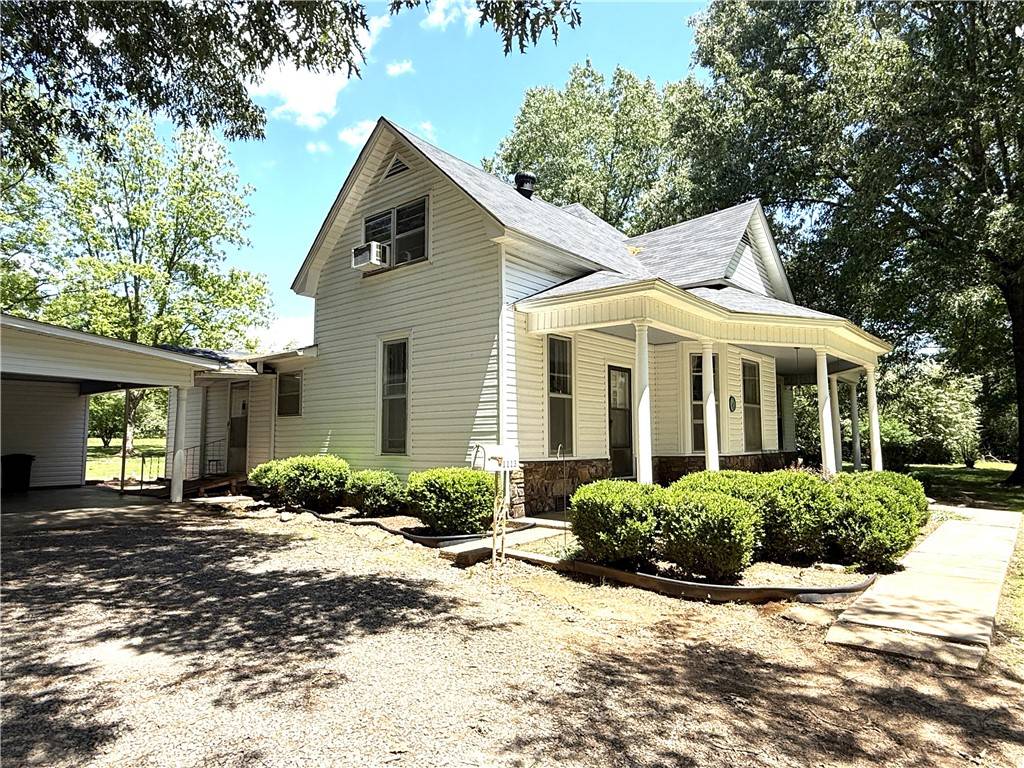 Atkins, AR 72823,1113 Oakland Rd