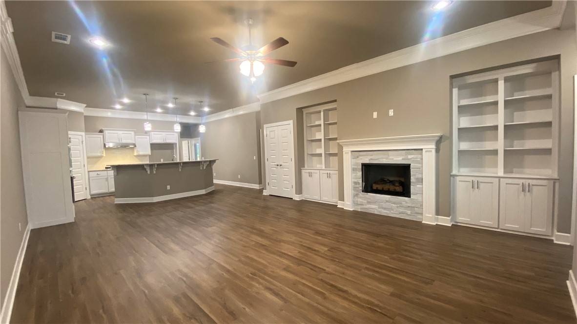 Pea Ridge, AR 72751,1908 Hale Ln