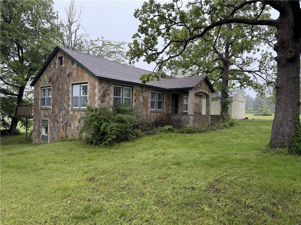 Harrison, AR 72601,3792 S 43 Hwy