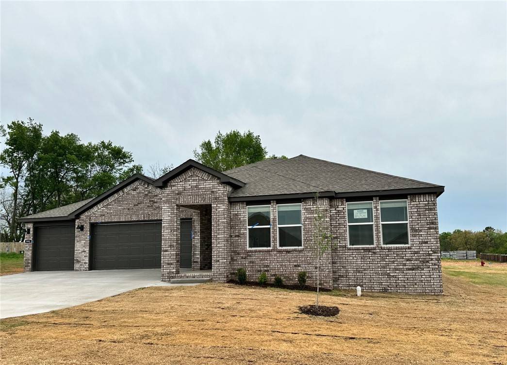 Prairie Grove, AR 72753,991 Pebble Dr
