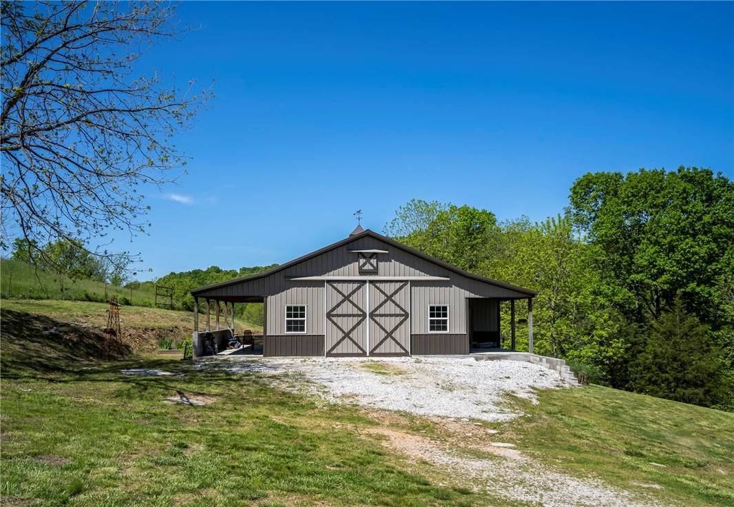 Lowell, AR 72745,14210 Lake Point Dr