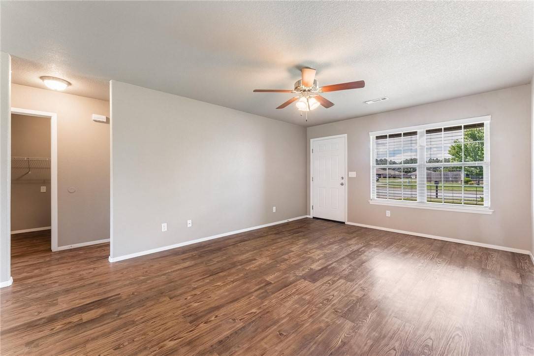 Springdale, AR 72764,3461 Alliance Dr