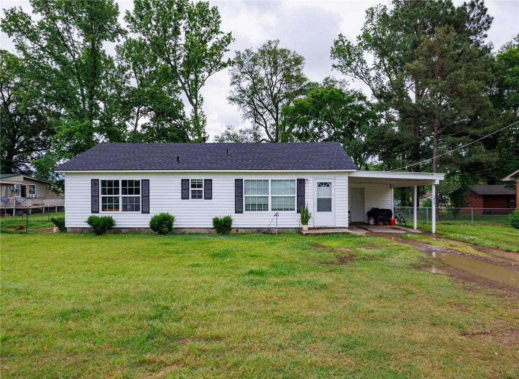 Mulberry, AR 72947,1014 Alma Ave