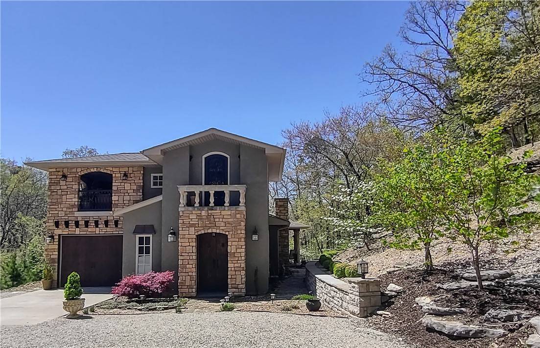 Eureka Springs, AR 72631,1451 County Road 266