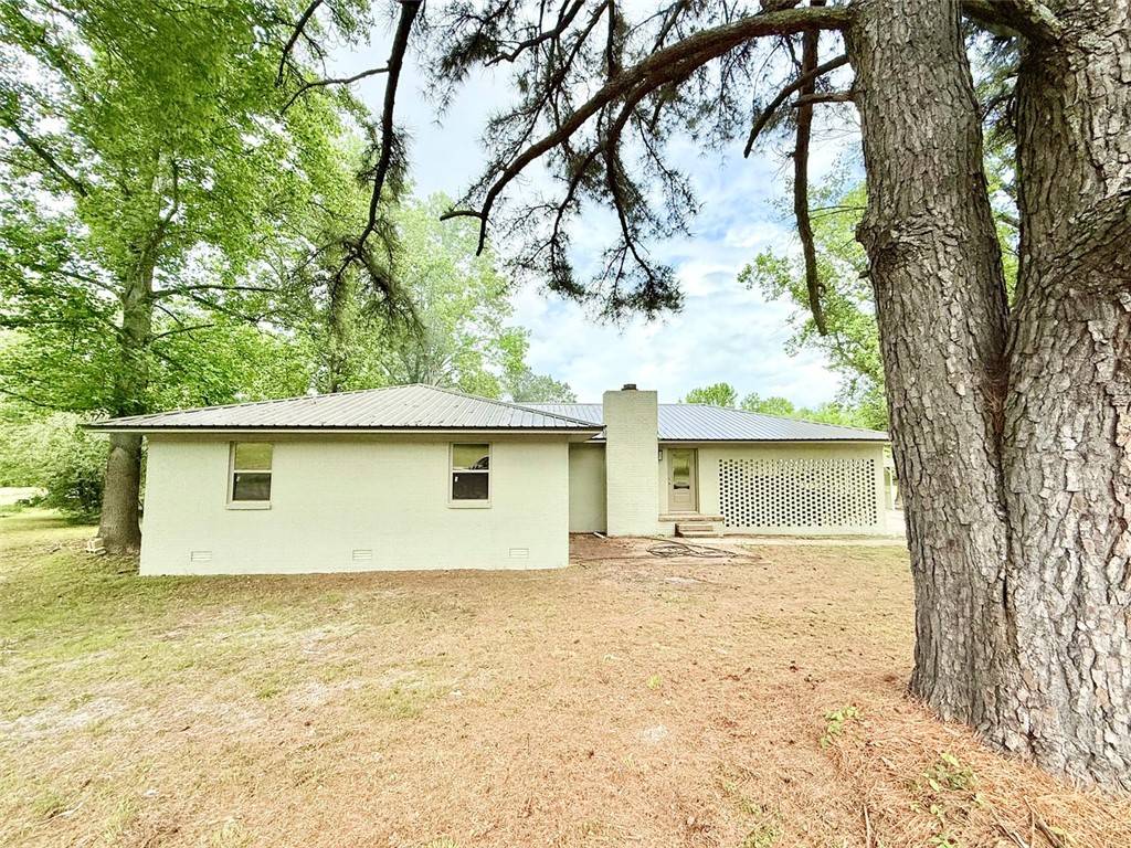 Dardanelle, AR 72834,10098 Bayview Rd