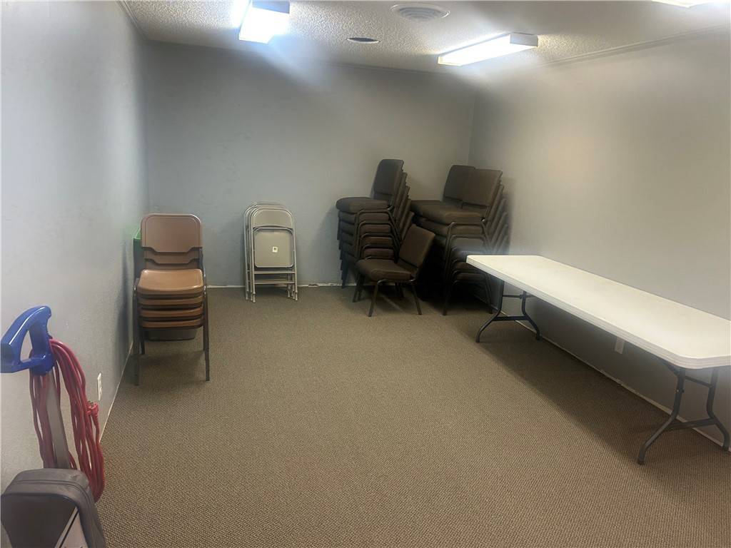 Ozark, AR 72949,700 N 15th