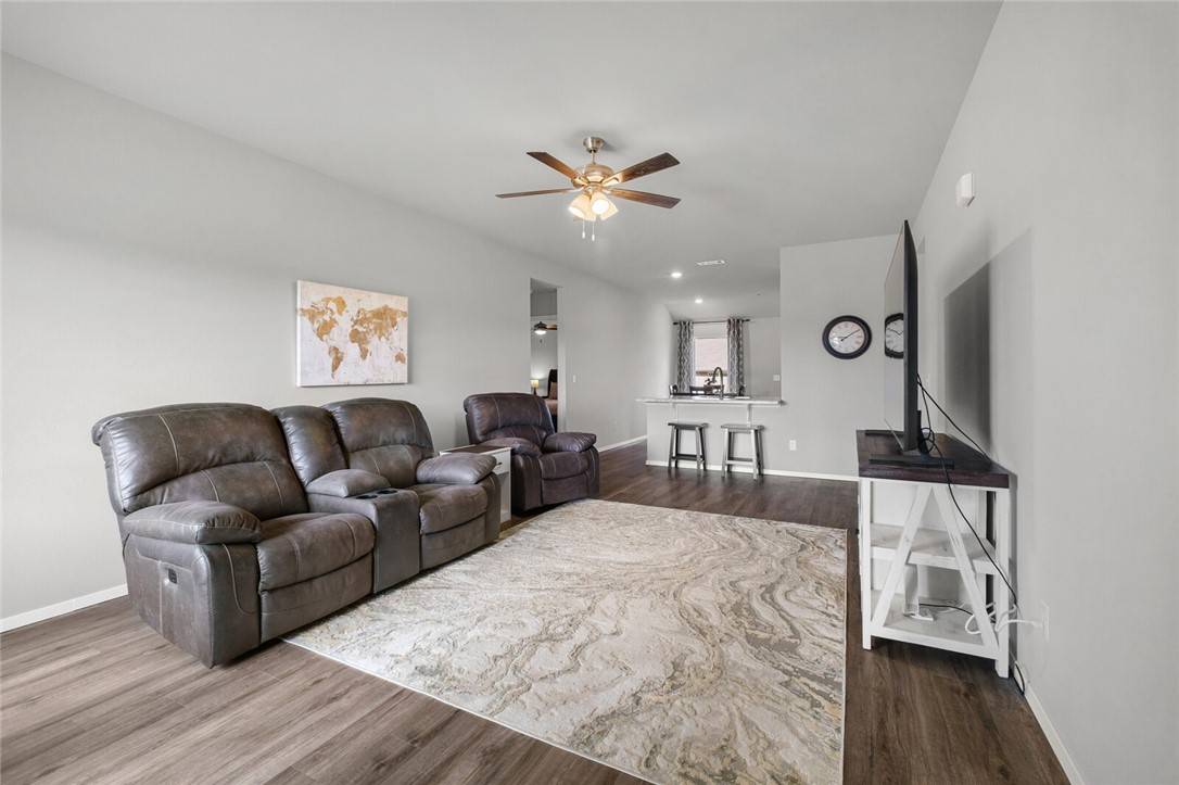 Gentry, AR 72734,1641 Ace Ave