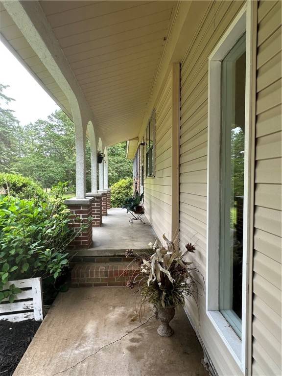 Russellville, AR 72802,337 Shiloh Pines Ln