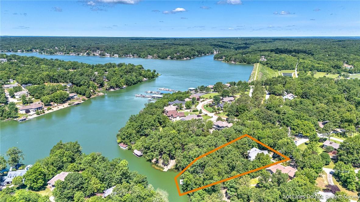 Bella Vista, AR 72715,22 Marina Cir