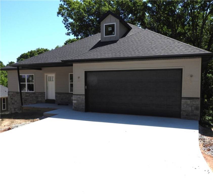 Bella Vista, AR 72714,6 Marionet Cir