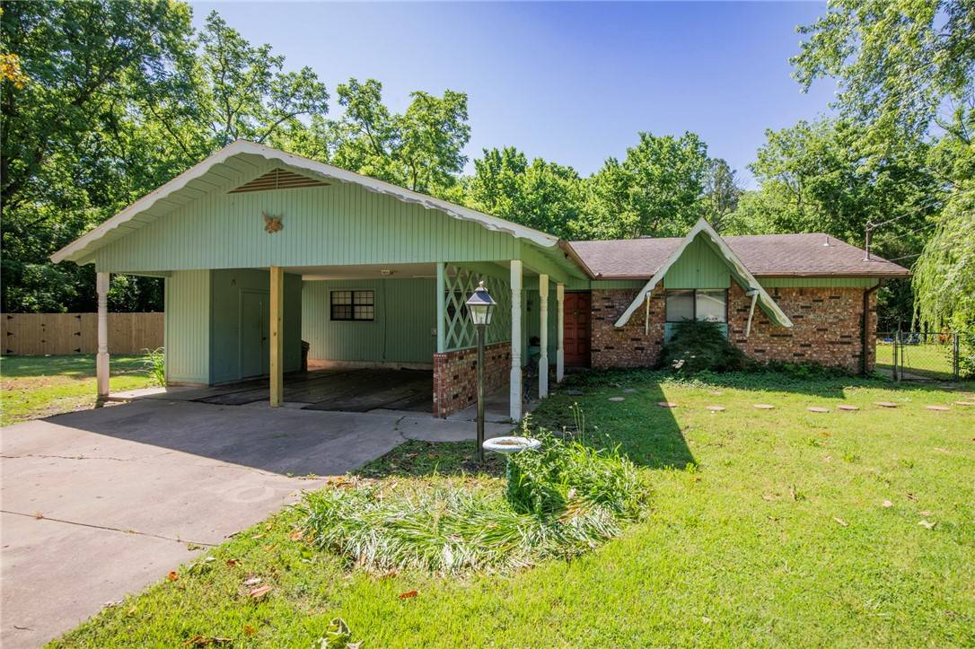 Fayetteville, AR 72703,1125 E Elm St