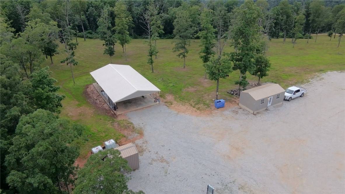Kingston, AR 72742,1468 Madison 3260