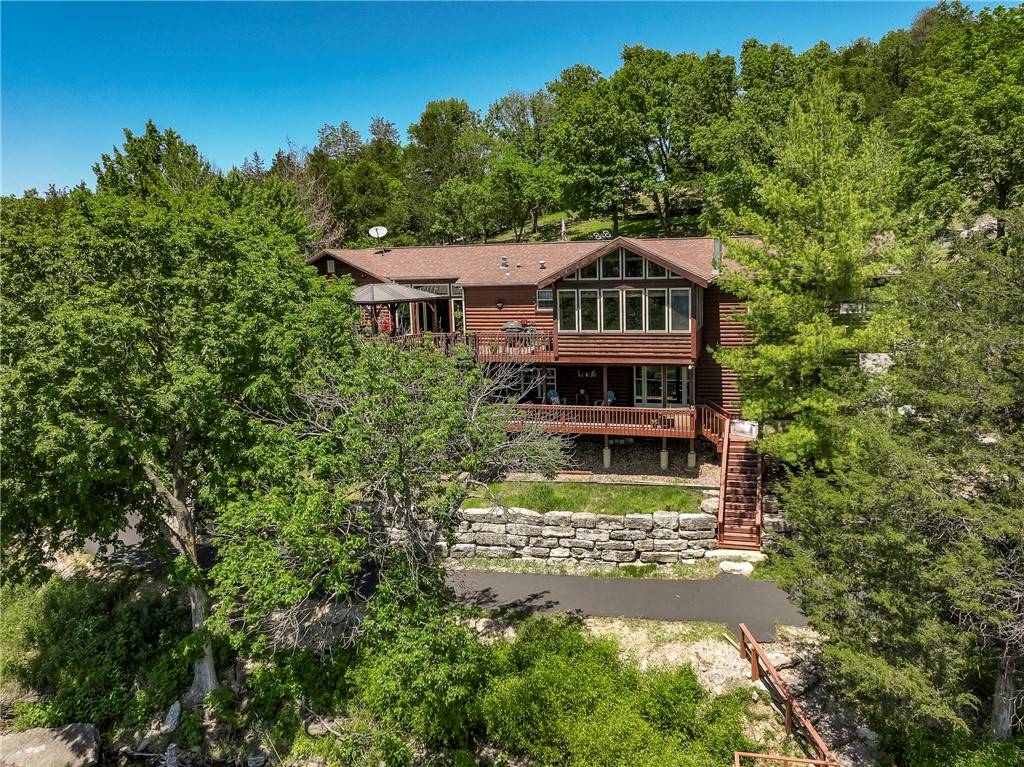 Eureka Springs, AR 72631,2895 County Road 116