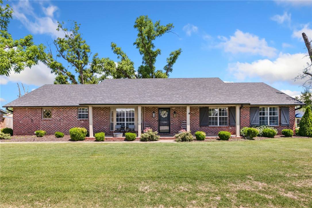 Rogers, AR 72758,2503 W Oak St