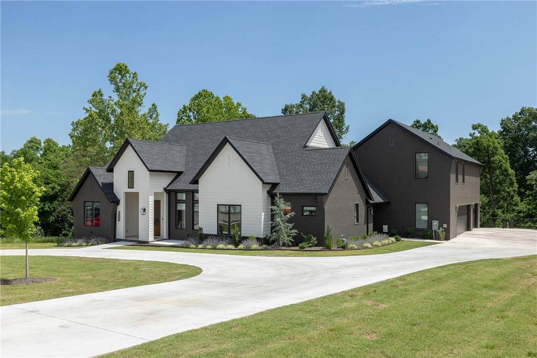 Fayetteville, AR 72704,3506 N Sweet Osage Ln
