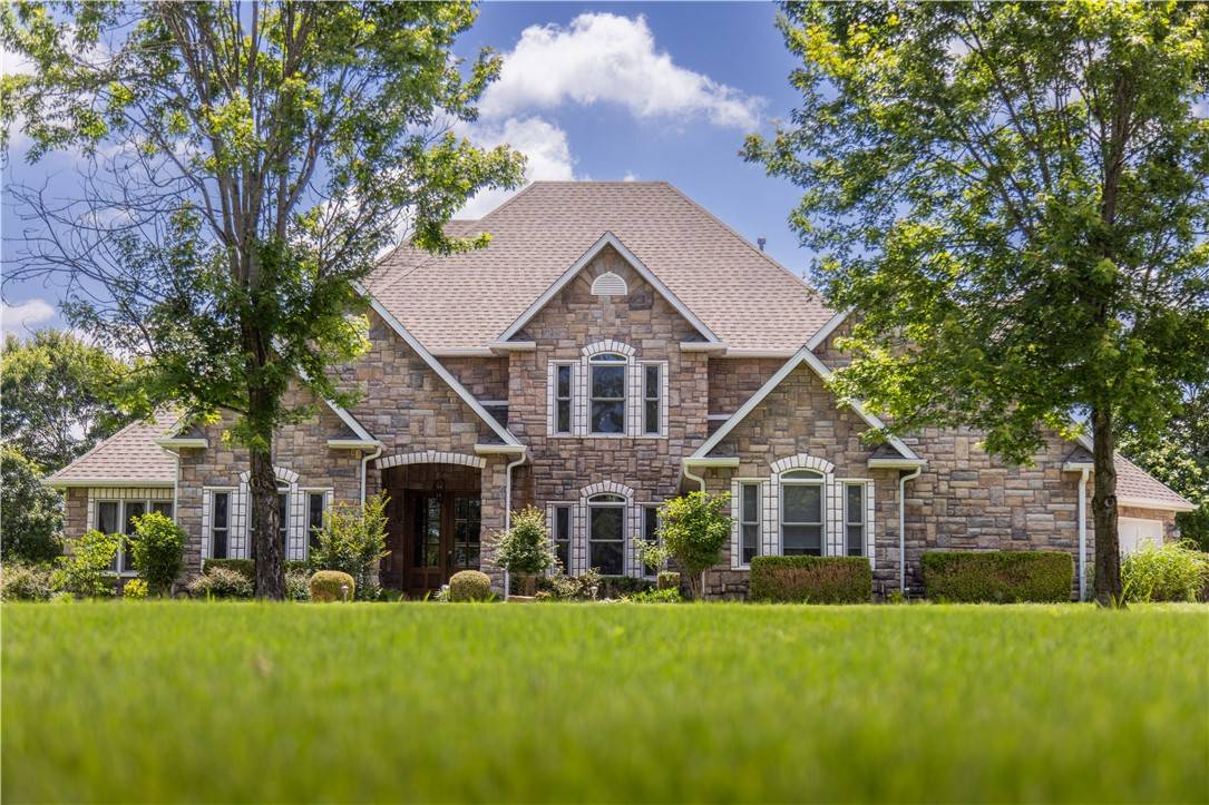 Fayetteville, AR 72703,523 Sonoma Cir