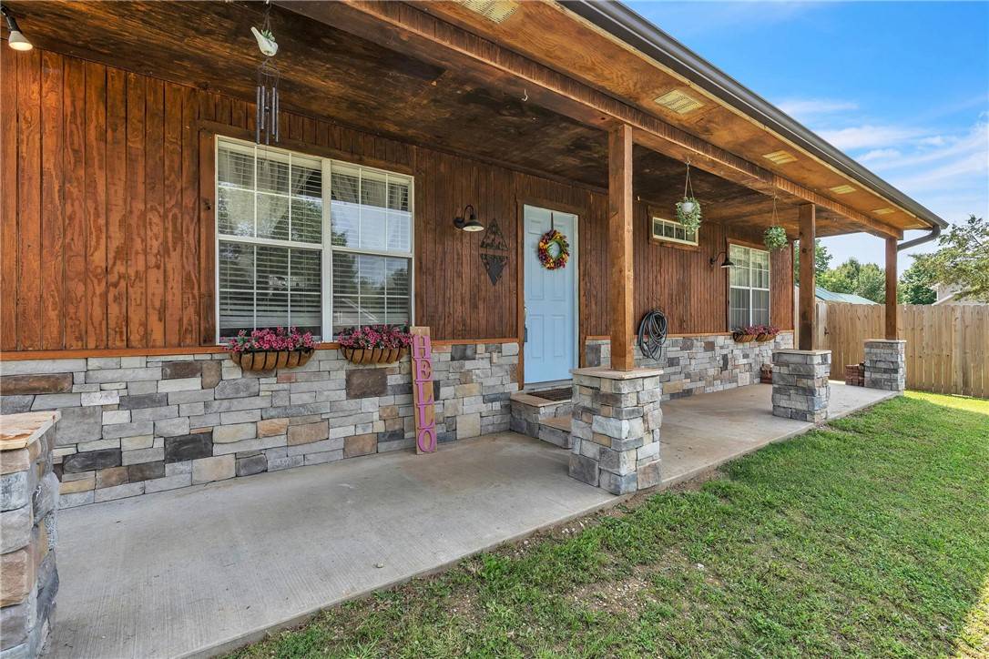 Springdale, AR 72764,20640 Hillcrest Dr