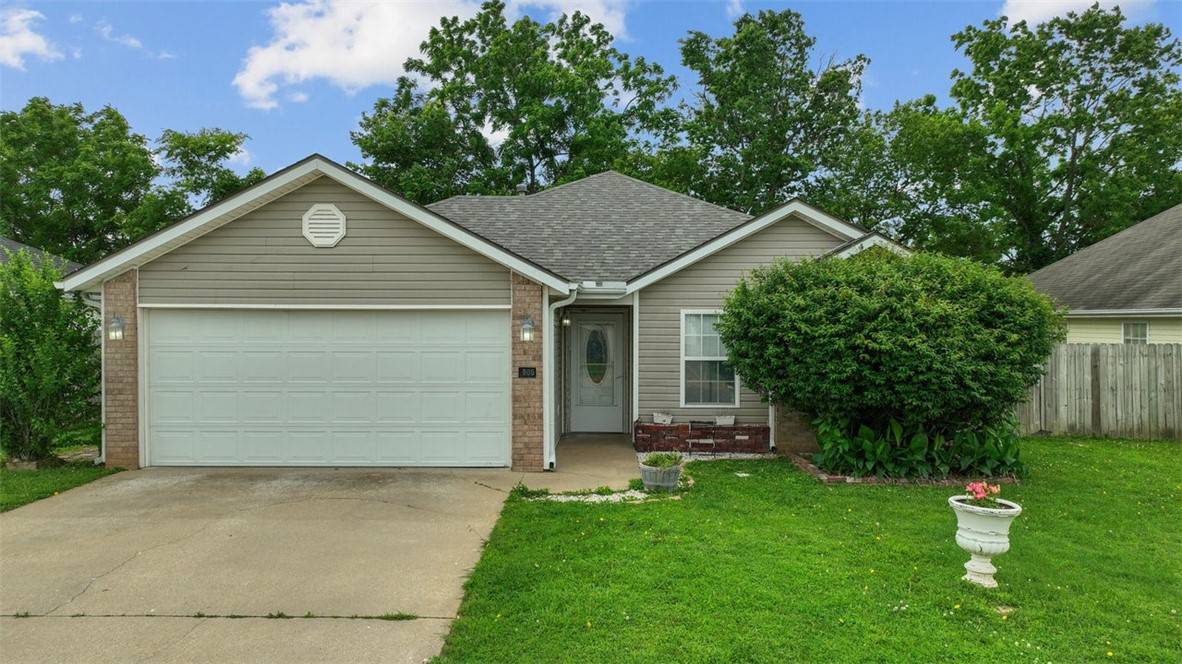Bentonville, AR 72712,905 SW Arrowhead Dr
