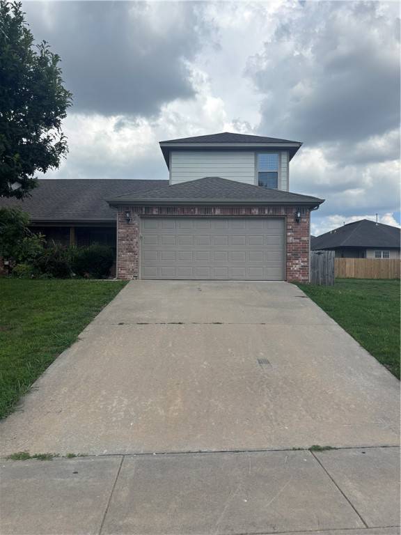 Centerton, AR 72719,212 Copper Oaks Dr