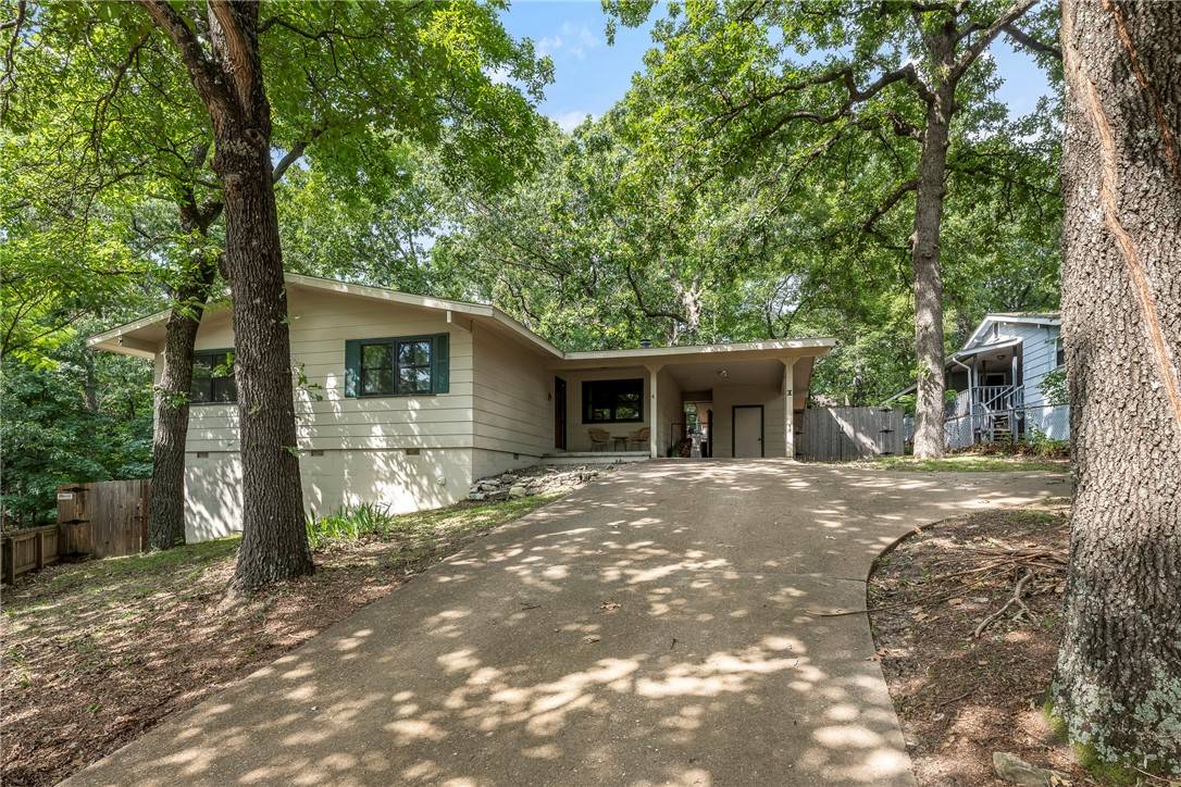 Bella Vista, AR 72714,6 Redditch Ln