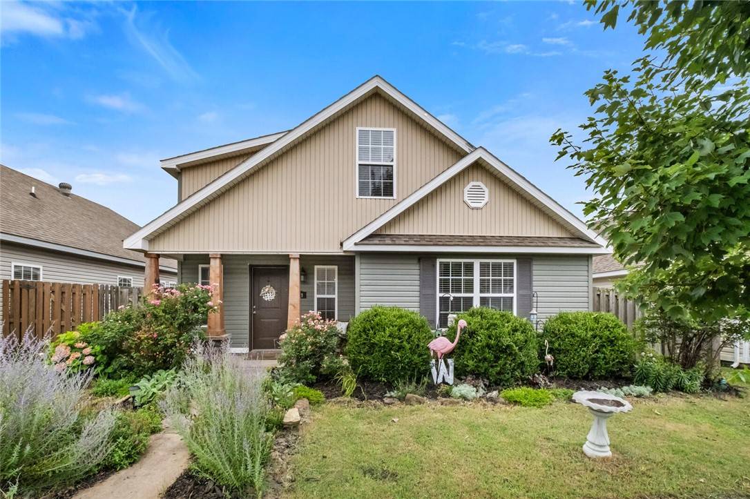 Fayetteville, AR 72704,4469 W Pecan St