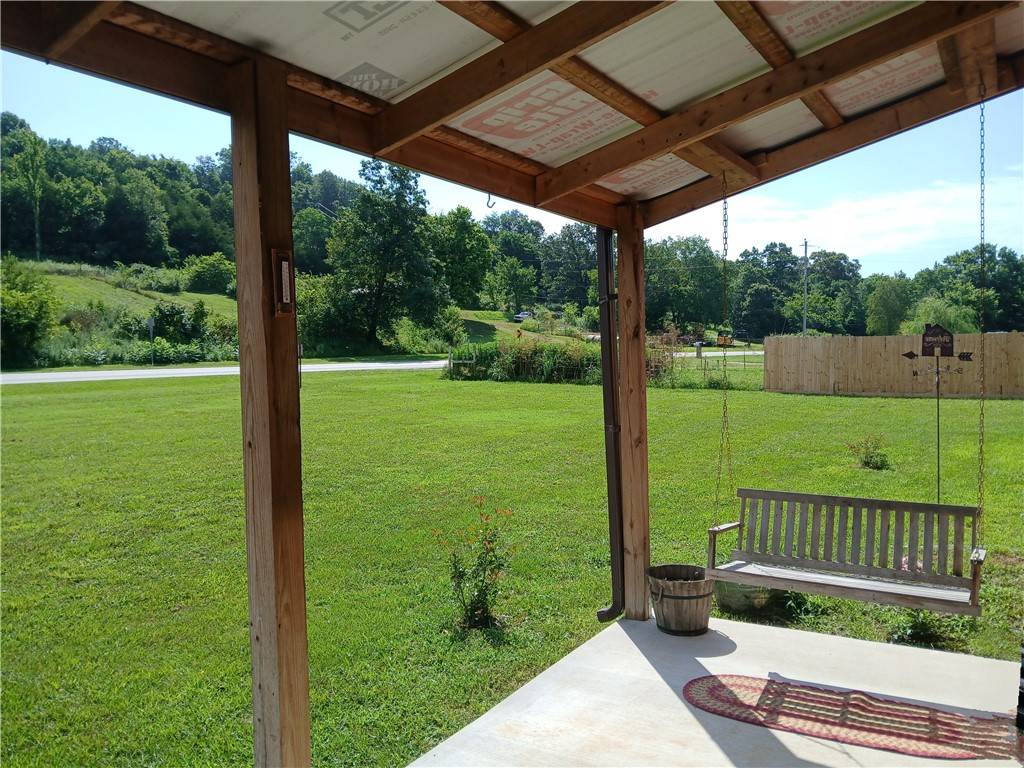 Green Forest, AR 72638,10689 S Highway 103