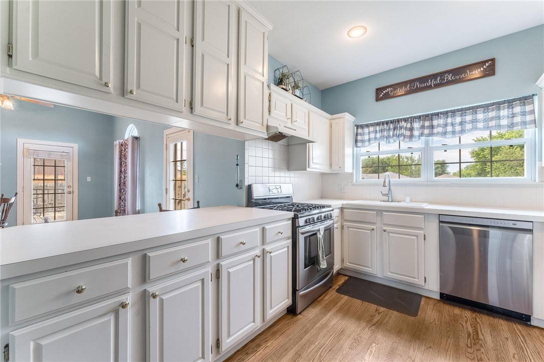 Siloam Springs, AR 72761,605 Roselawn St