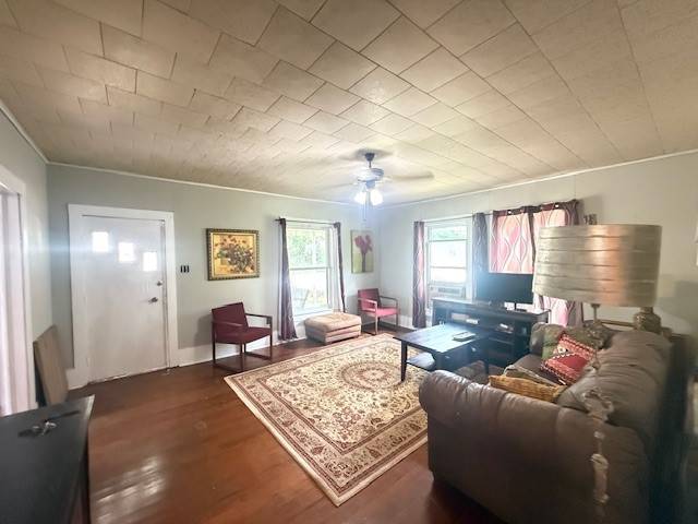 Atkins, AR 72823,409 1st St