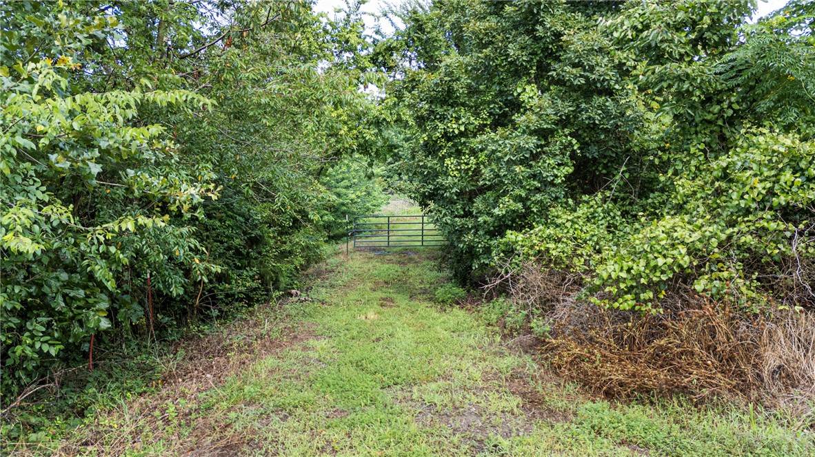 Russellville, AR 72802,183 Kinder Loop