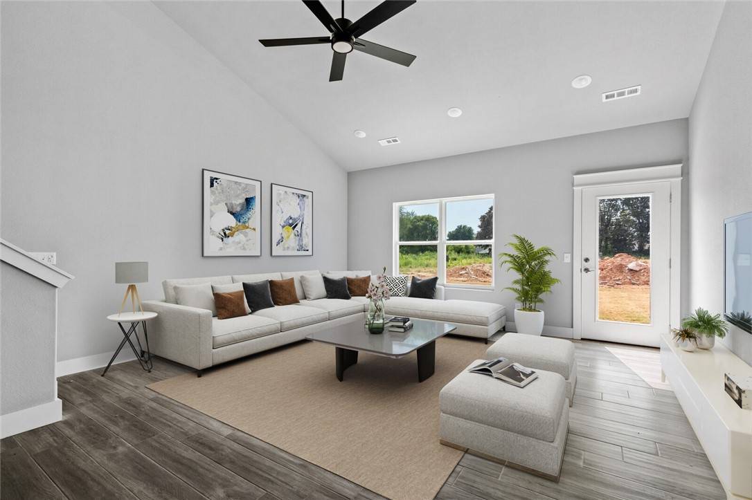 Centerton, AR 72719,650 Sun Meadows Loop