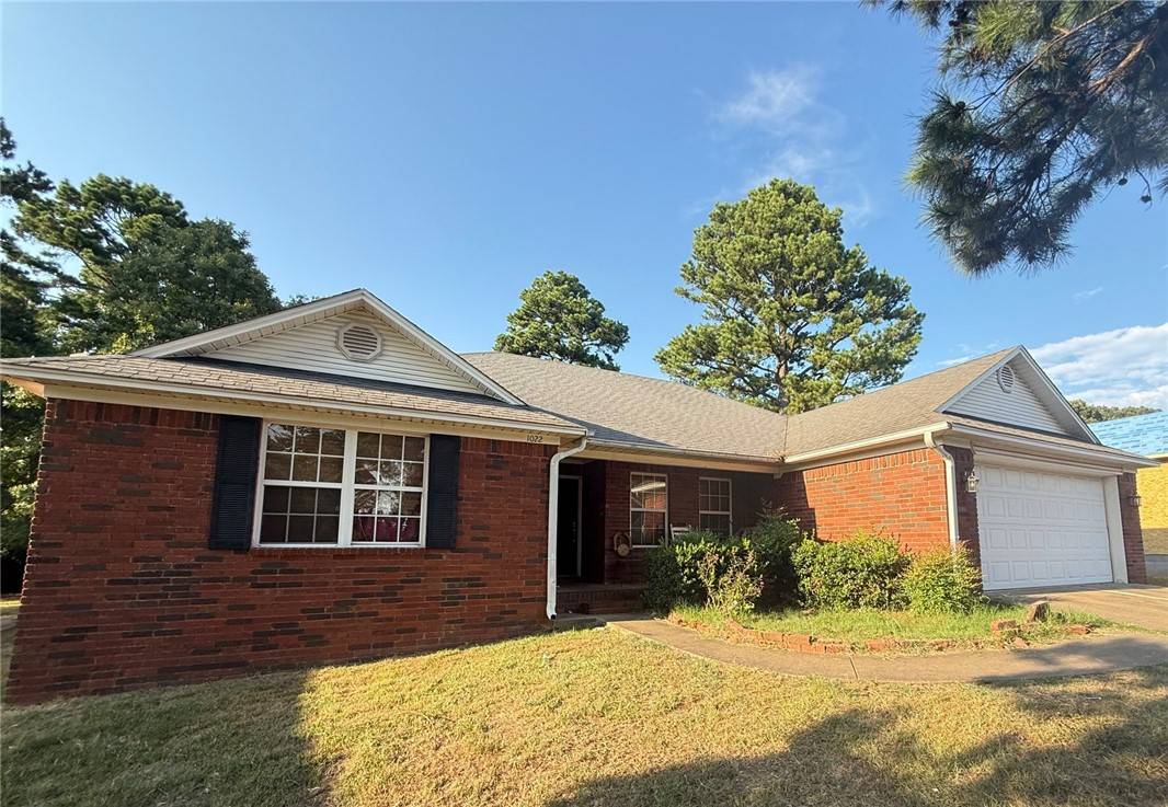 Russellville, AR 72802,1022 E Norristown Cir