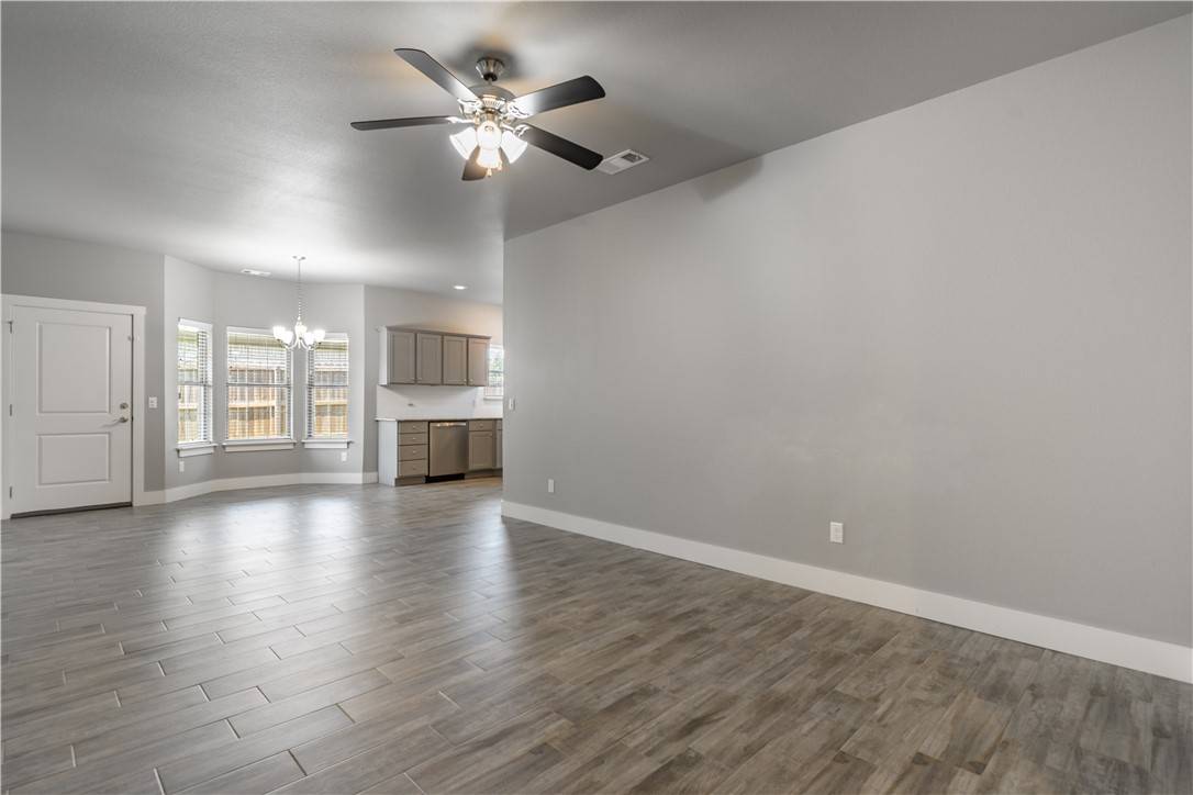 Fayetteville, AR 72704,355 Galway Ln