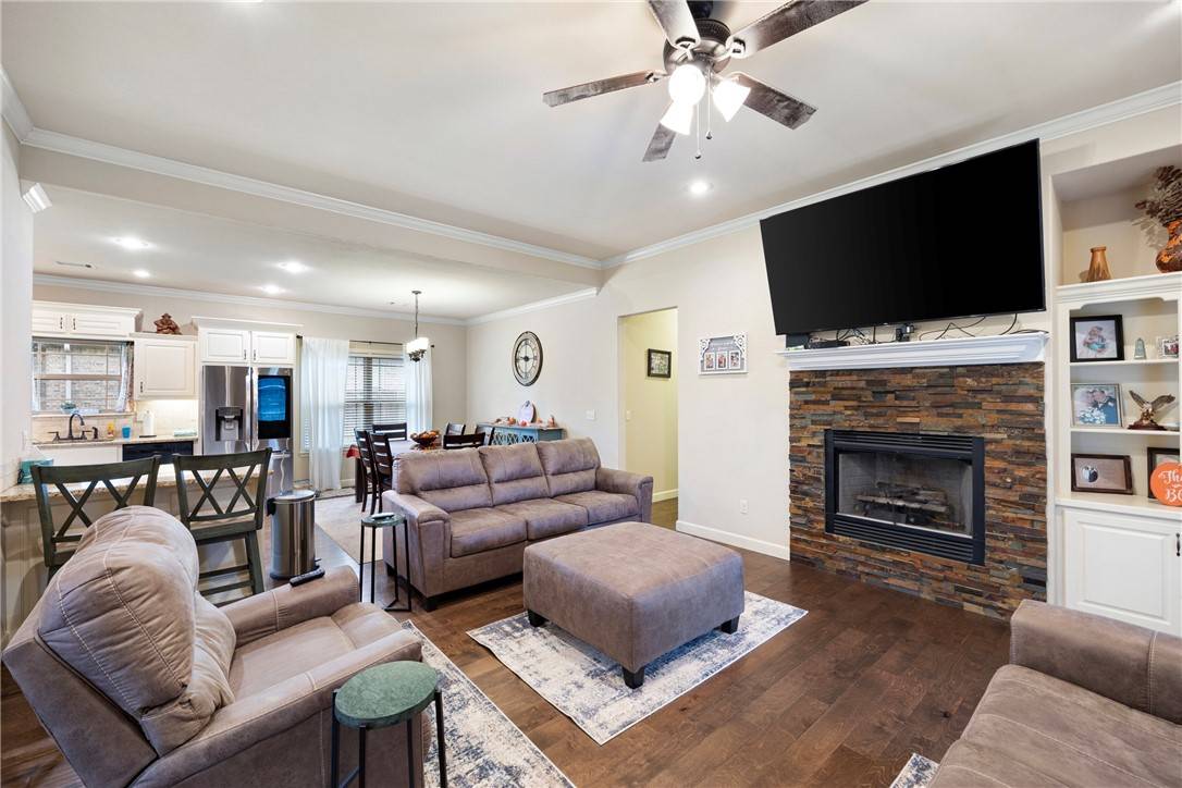 Russellville, AR 72802,42 Bluefish Ave