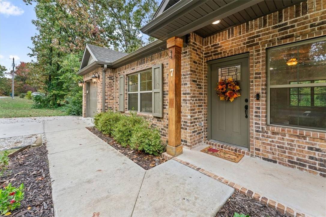 Bella Vista, AR 72714,7 Longview Ln