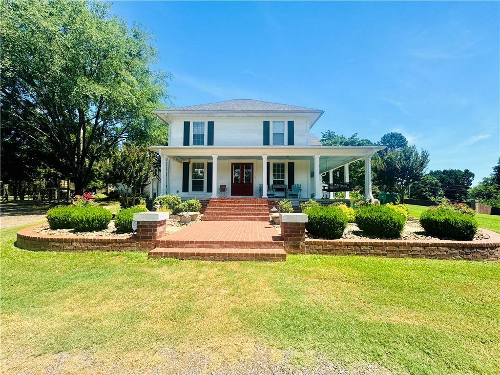 Russellville, AR 72801,2816 Honeysuckle Ln