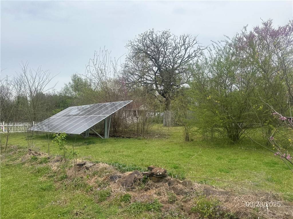 Coal Hill, AR 72832,1013 Elm St