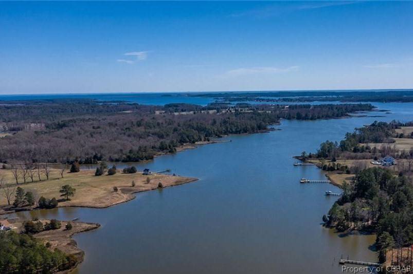 Gloucester, VA 23061,0000 FEATHERBED LN