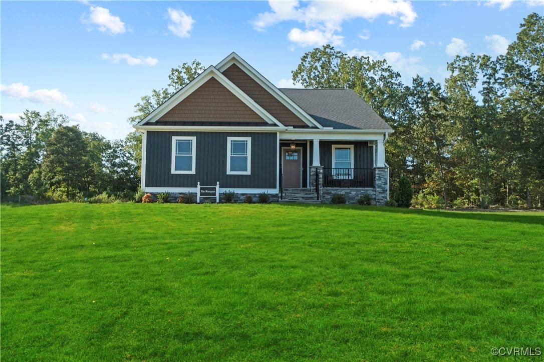 Tappahannock, VA 22560,56 Hobbs Hole LN