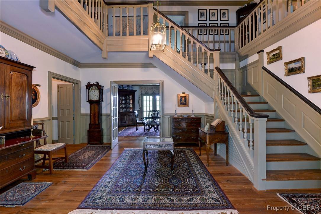 Williamsburg, VA 23185,224 W Queens DR