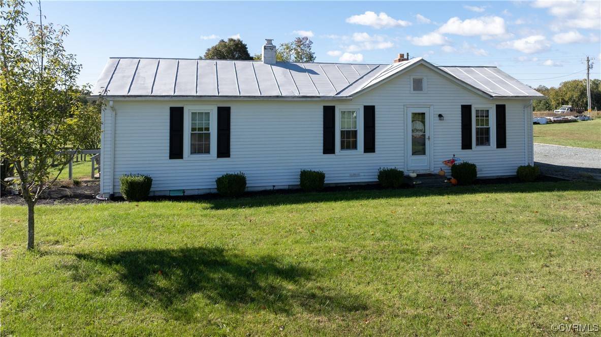 Mineral, VA 23117,560 Gardners RD
