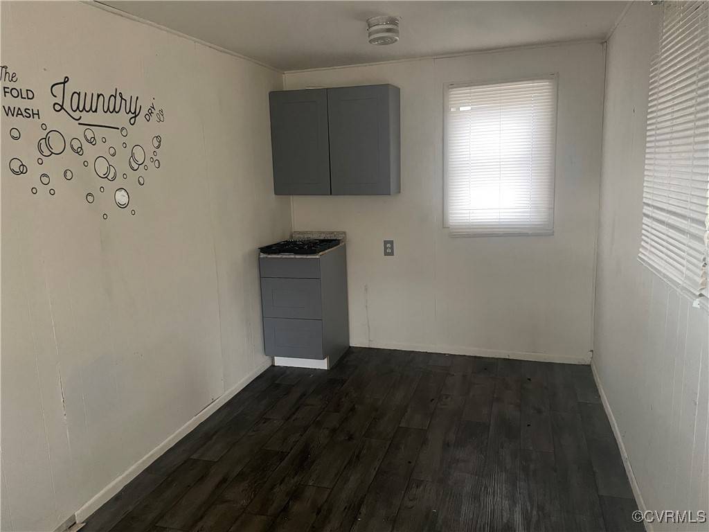 Emporia, VA 23847,275 Low Ground RD