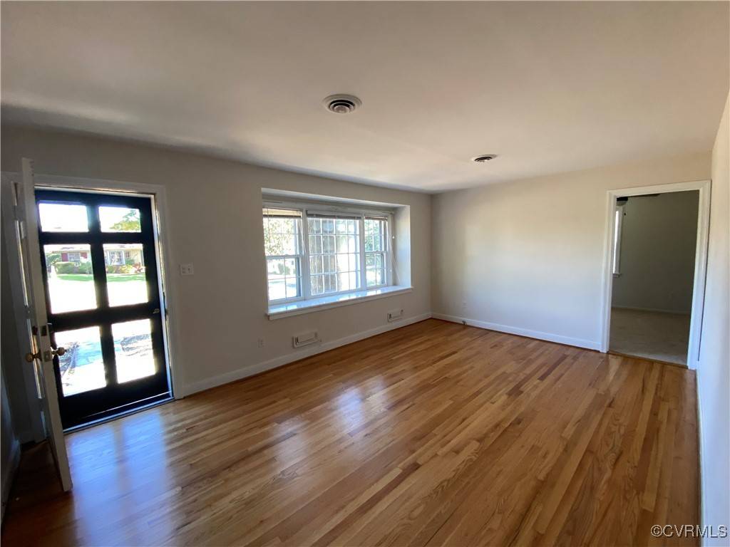 Henrico, VA 23229,502 Glendale DR
