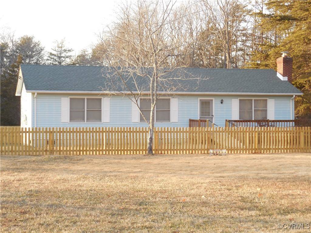 Louisa, VA 23093,6185 Parrish RD