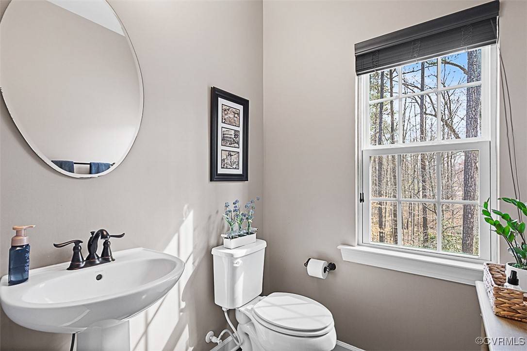 Ashland, VA 23005,9665 Landcastle DR