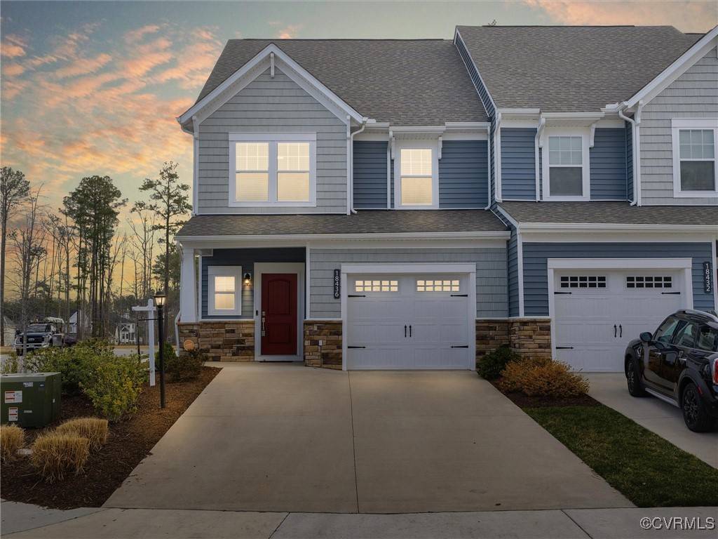 Moseley, VA 23120,18436 Palisades CT